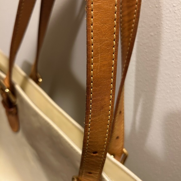 Louis Vuitton Brentwood Vernis Bag Leather Pearle - Picture 11 of 12